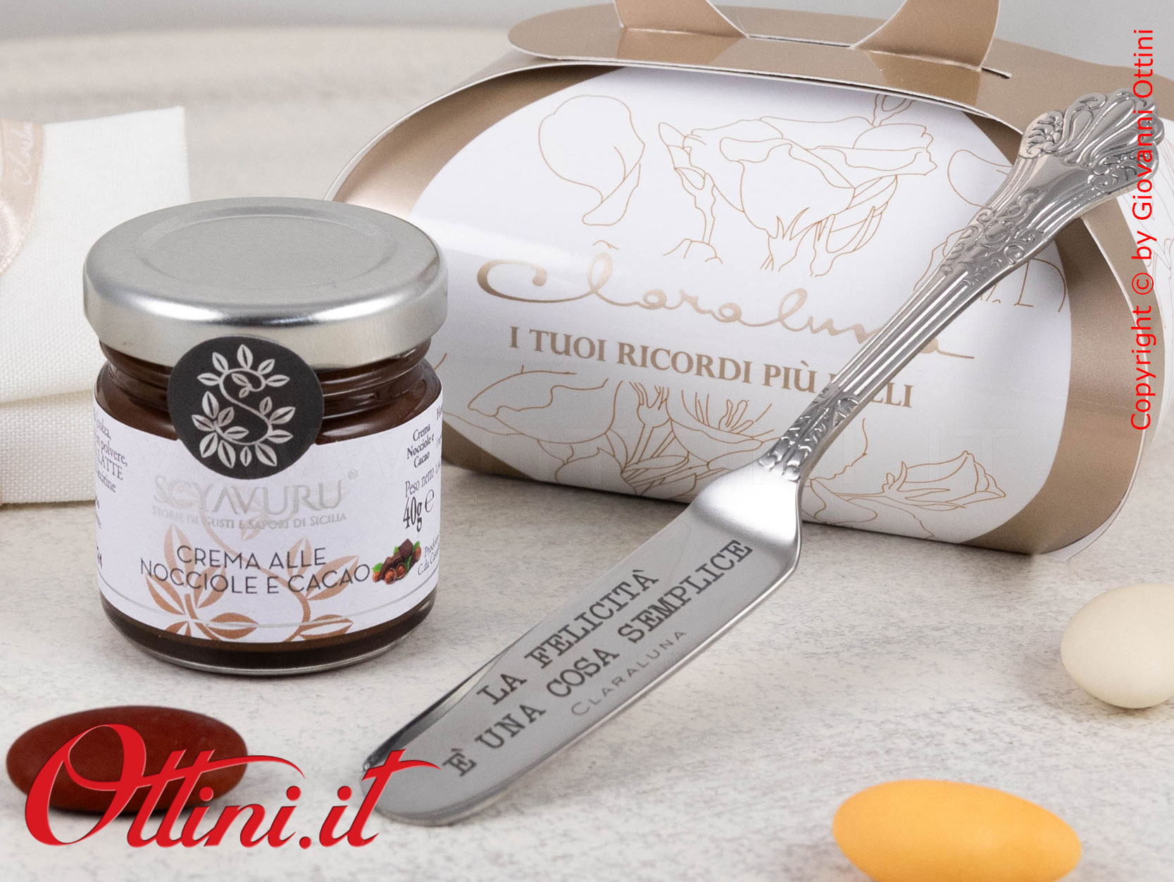 Crema Nocciola con Coltellino – 25081C Claraluna