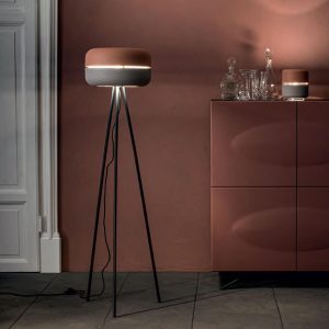 Lampada da terra Drama